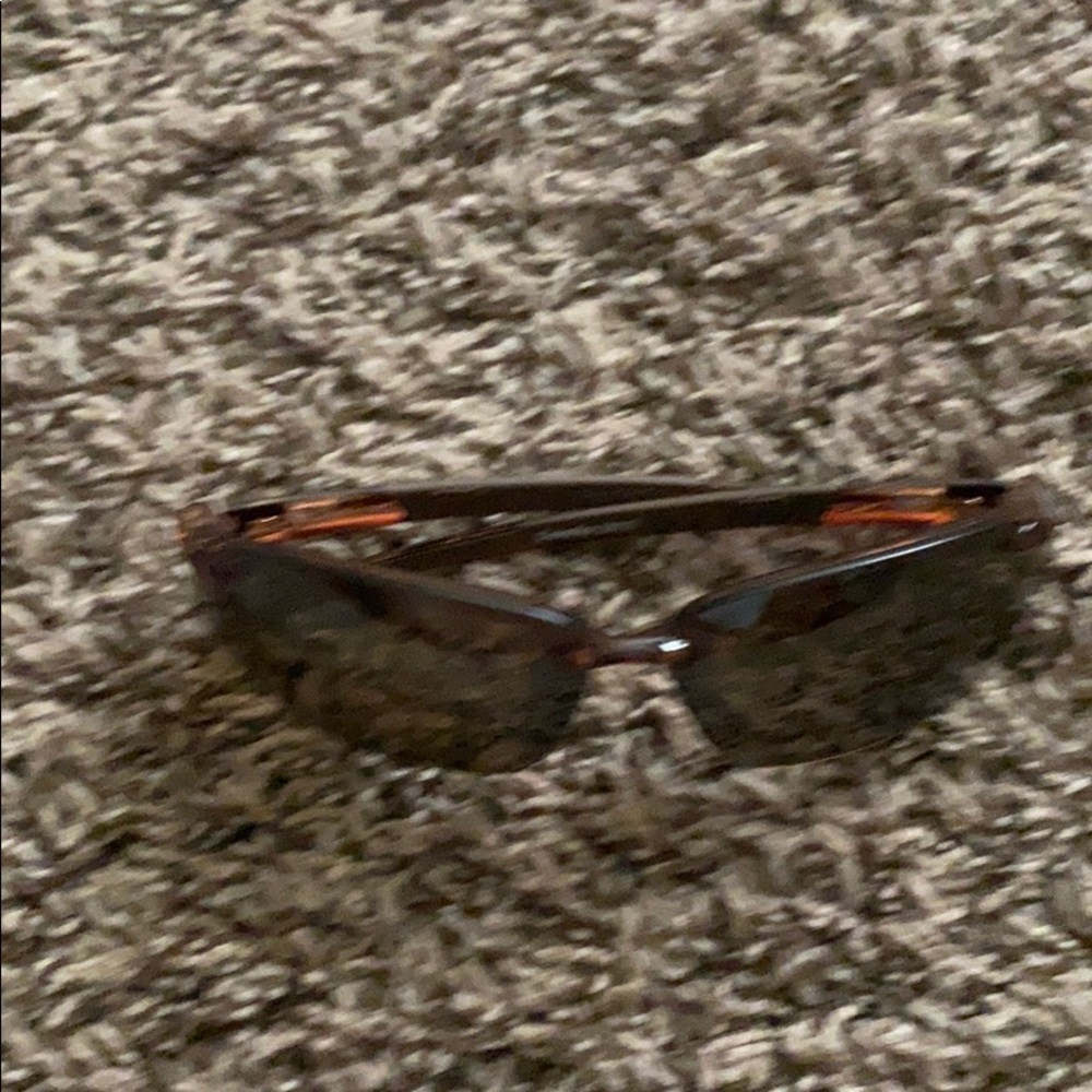 New sunglass “Corssfire”
